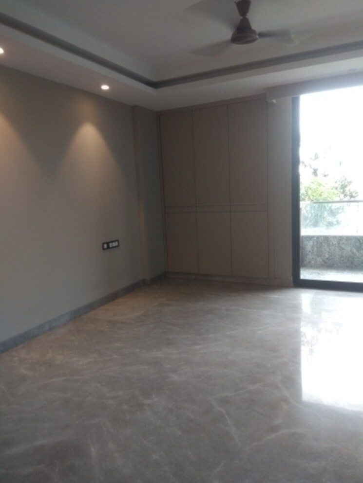 Master Bedroom, new friends colony 6+ Bedroom 500 Sq.Yd. Independent House In New Friends Colony Delhi 7878264