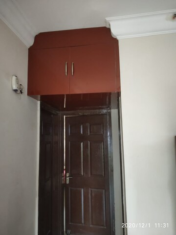 Furnished Amenities in 3 BHK Apartment at Paramount Floraville, Sector 137 – for Sale