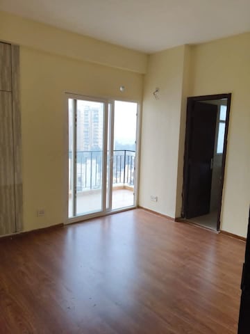 Master Bedroom in 2 BHK Apartment at Amrapali Ivory Heights, Amrapali Dream Valley – for Sale
