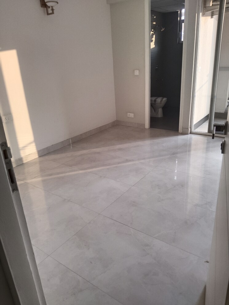 Room, signature-global-city 3 Bedroom 1458 Sq.Ft. Builder Floor In Sector 37d Gurgaon 7878508