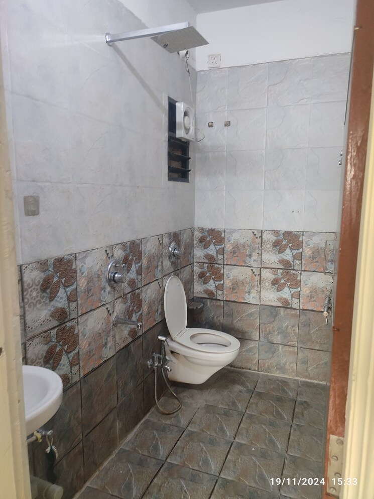 Bathroom, manish nagar 2 Bedroom 1050 Sq.Ft. Apartment In Manish Nagar Nagpur 7878521