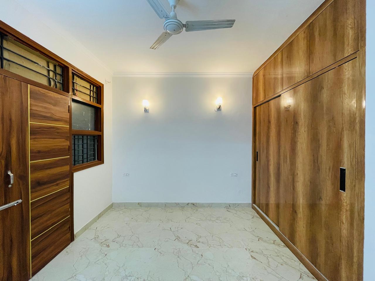 2 BHK Builder Floor For Sale in Builder Floor 