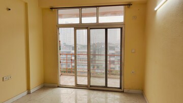 Room in 2 BHK Apartment at Jnc Princess Park, Ahinsa Khand ii – for Rent