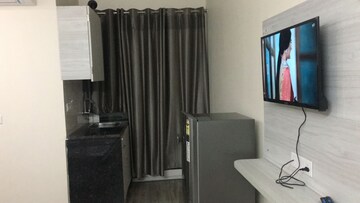 Living Room in 1 RK Builder Floor at Sector 55 – for Rent