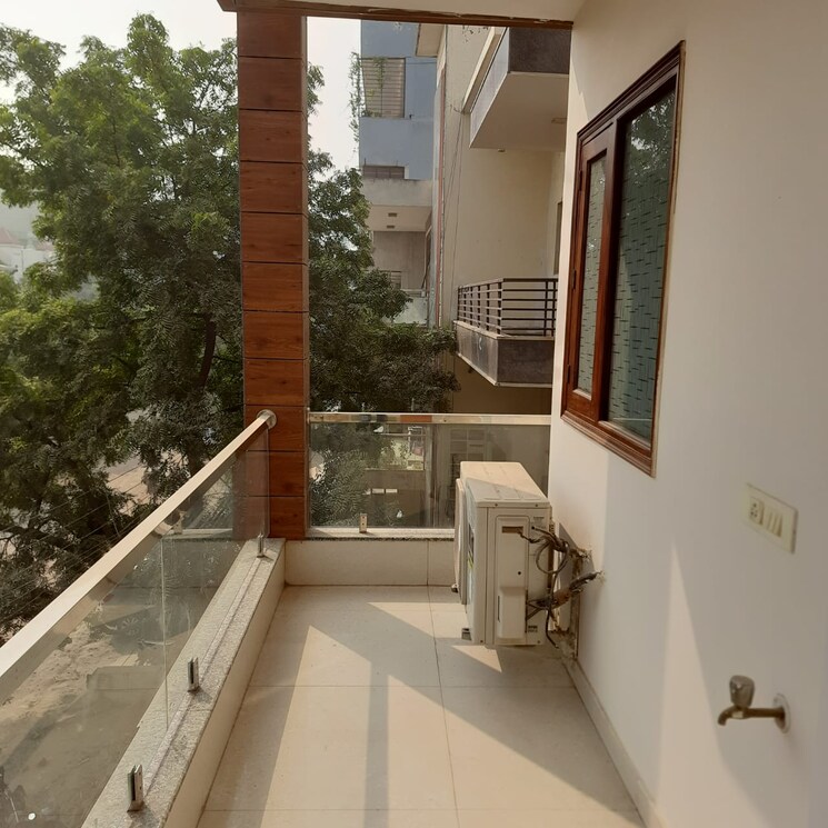 Balcony, sethia-grandeur 2 Bedroom 630 Sq.Ft. Apartment In Bandra East Mumbai 7878872