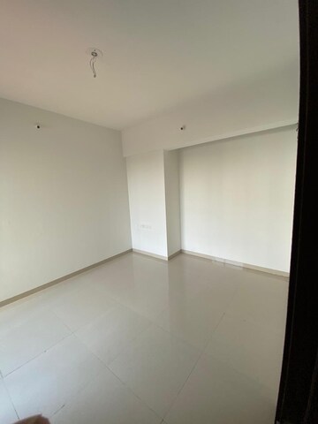 2 BHK Apartment For Rent in Runwal Eirene, Balkum Pada