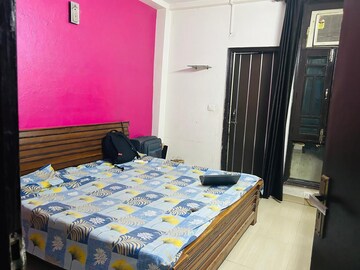 Bedroom in 2 BHK Builder Floor at Sun Homes, Shakti Khand Iii – for Rent