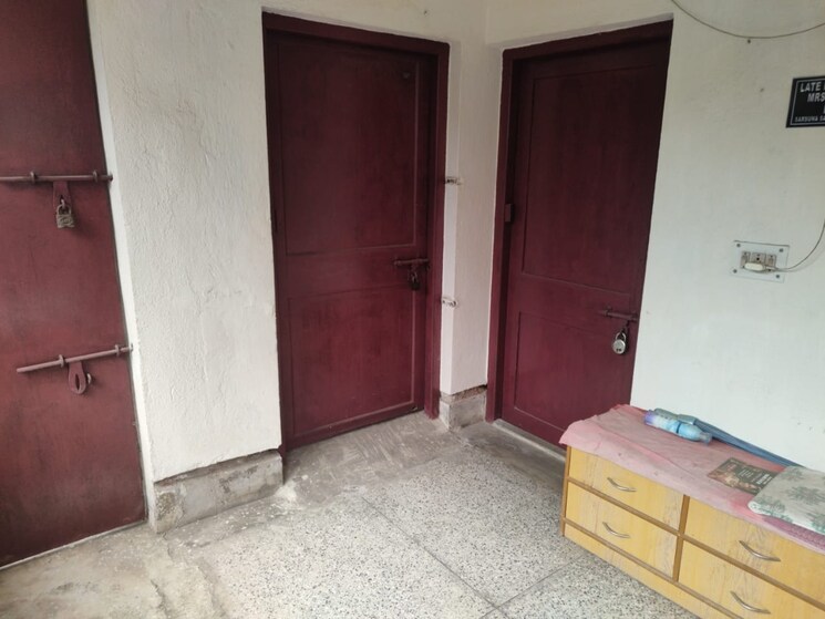 undefined, behala chowrasta 5 Bedroom 2200 Sq.Ft. Independent House In Behala Chowrasta Kolkata 7876943