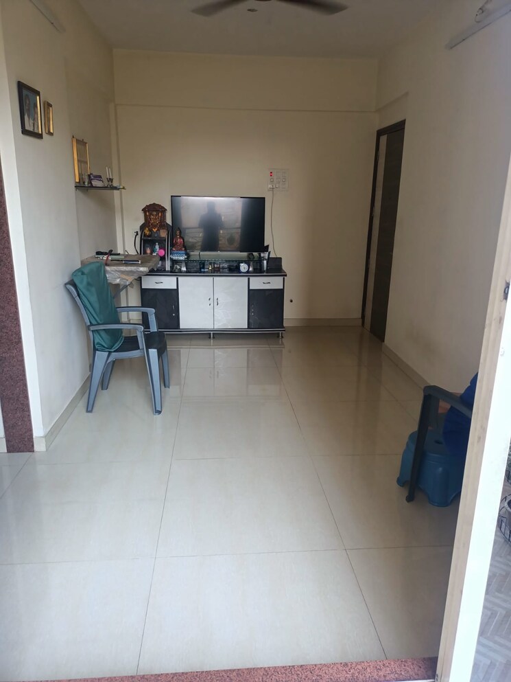 Room, dombivli west 1 Bedroom 520 Sq.Ft. Apartment In Dombivli West Thane 7879132