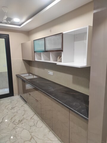 Kitchen in 3 BHK Builder Floor at Sector 51 – for Rent