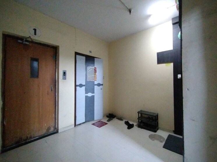 Room, seawoods sector 44a 2.5 Bedroom 1235 Sq.Ft. Apartment In Seawoods Sector 44a Navi Mumbai 7879449