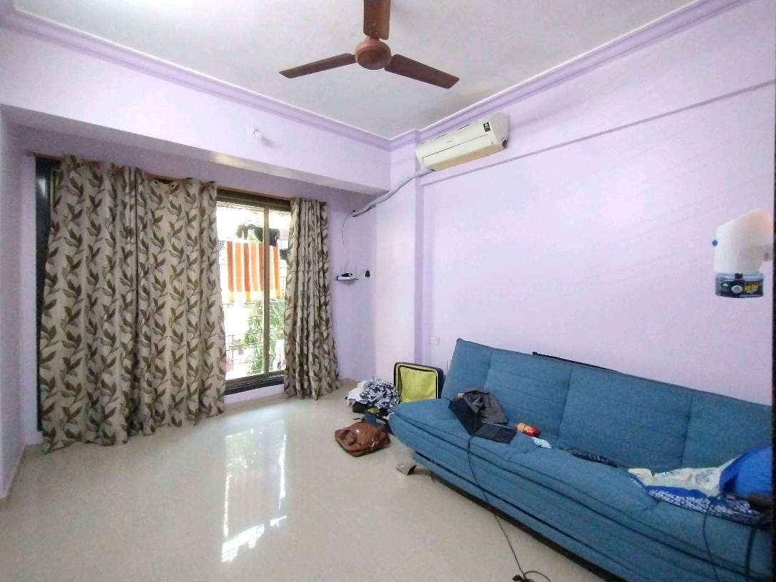 2.5 BHK + Servant Room Apartment For Sale in Shree Vrundavan Chs Ltd 
