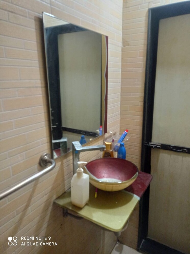 Bathroom, shashwat-chs-airoli 2 Bedroom 1200 Sq.Ft. Apartment In Airoli Sector 8a Navi Mumbai 7879425
