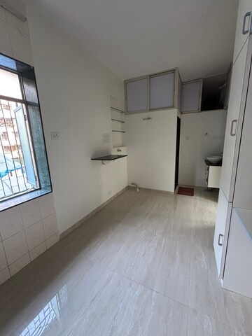  1 BHK Apartment at Santacruz West – for Rent