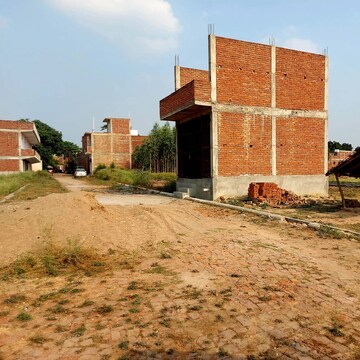  Plot – Exterior View View at Raebareli Road - for Sale