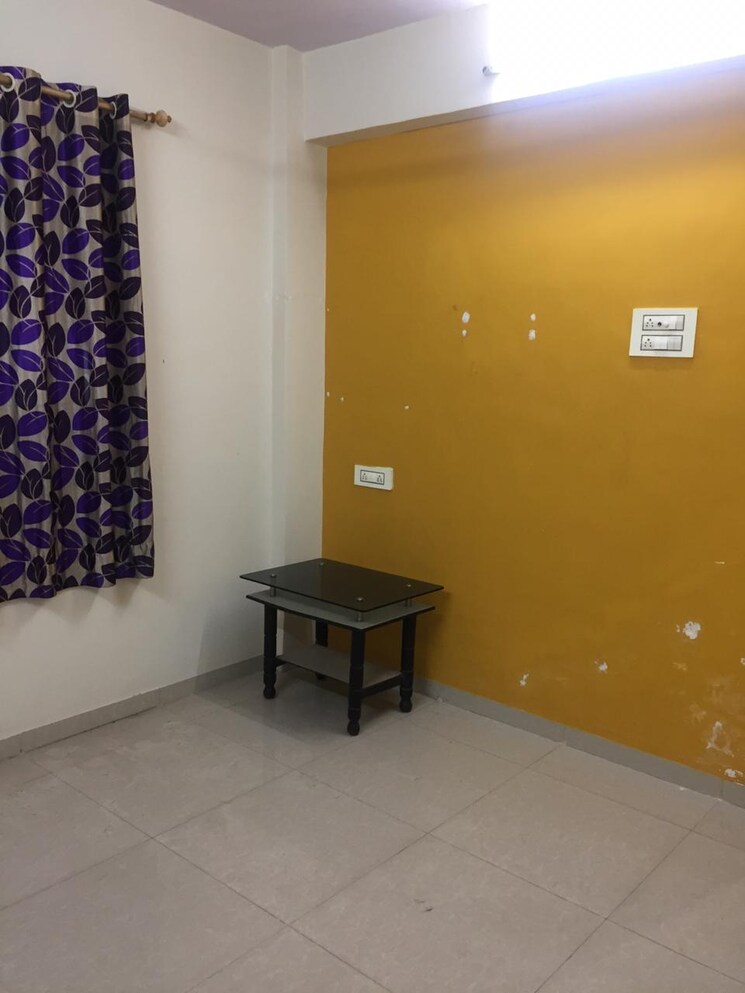 Master Bedroom, kashish-park-apartment 2 Bedroom 606 Sq.Ft. Apartment In Lal Bahadur Shastri Road Thane 7879563