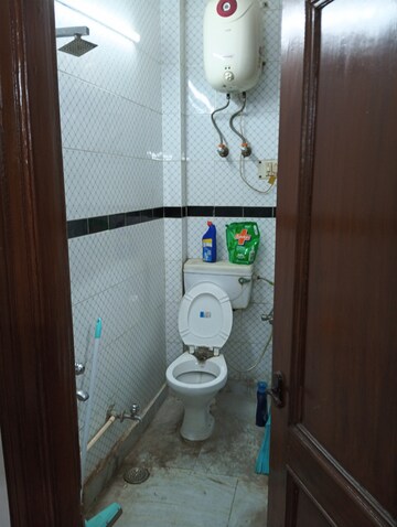 Bathroom in 2 BHK Builder Floor at Lajpat Nagar – for Rent