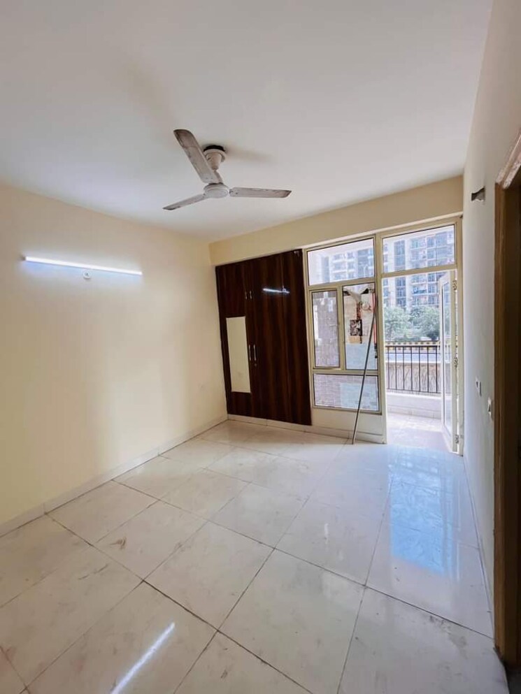 Room, gaur-city-2-14th-avenue 3 Bedroom 1160 Sq.Ft. Apartment In Sector 16c Greater Noida Greater Noida 7879692