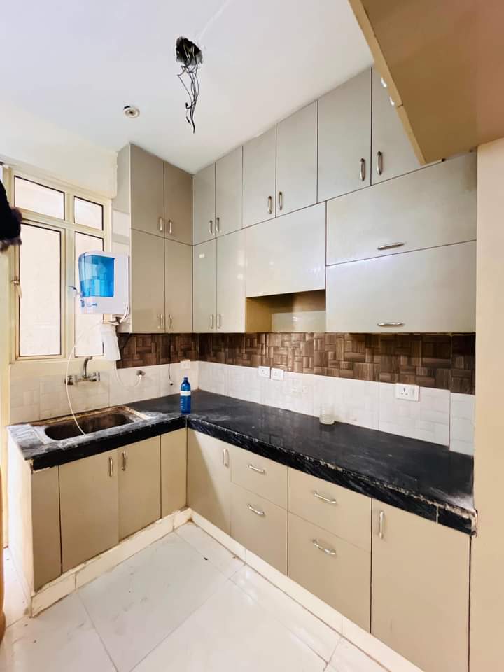 3 BHK + Study Room Apartment For Sale in Gaur City 2 - 14th Avenue