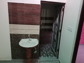 Furnished Amenities in 3 BHK Independent House at Suman Nagar – for Sale