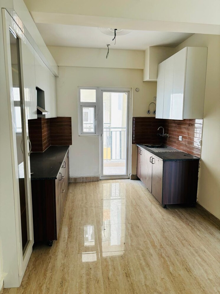 Kitchen, amrapali-centurian-park 3.5 Bedroom 1700 Sq.Ft. Apartment In Tech Zone 4 Greater Noida Greater Noida 7879974