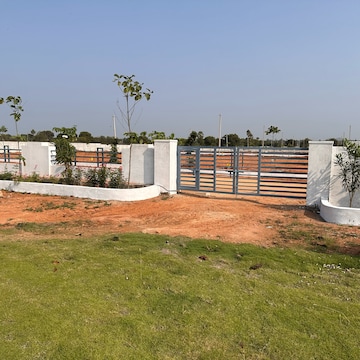  Plot For Sale in Sector 105