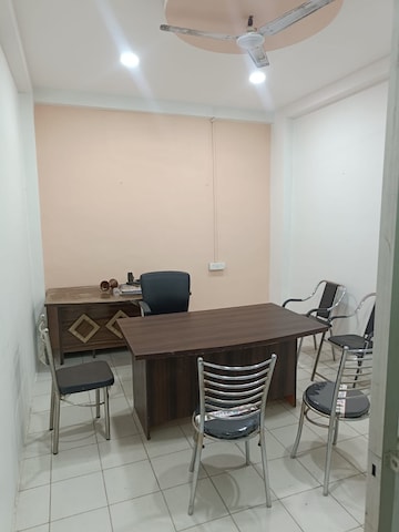 Commercial Office Space 1500 Sq.Ft. For Rent in Butler Colony Lucknow  7879978