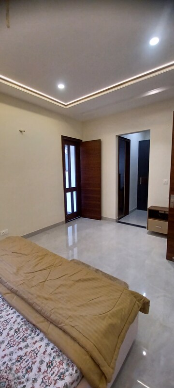 Furnished Amenities in 3 BHK Villa at Patiala Road – for Sale