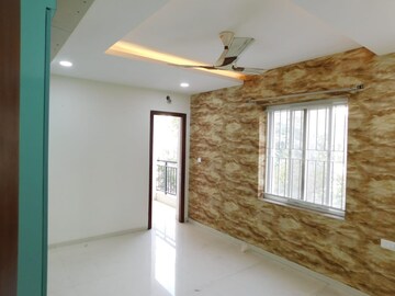 Room in 3 BHK Builder Floor at Kondapur – for Rent