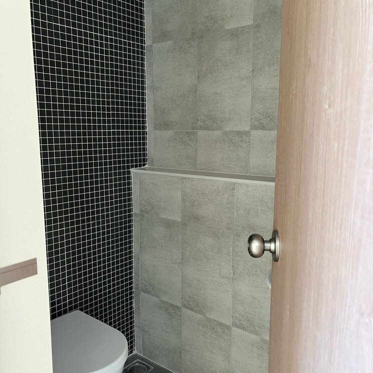 Bathroom, lodha-palava-aurelia 2 Bedroom 649 Sq.Ft. Apartment In Dombivli East Thane 7880168