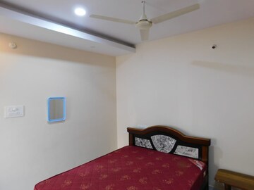 Furnished Amenities in 2 BHK Builder Floor at Kondapur – for Rent