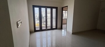 Room in 2 BHK Apartment at Hennur – for Rent