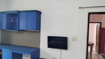Furnished Amenities in 3 BHK Builder Floor at Sector 42 – for Rent