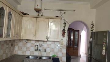 Kitchen in 3 BHK Builder Floor at Sector 42 – for Rent