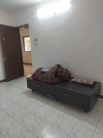 Bedroom in 2 BHK Apartment at Magarpatta Daffodils Apartment, Hadapsar – for Rent