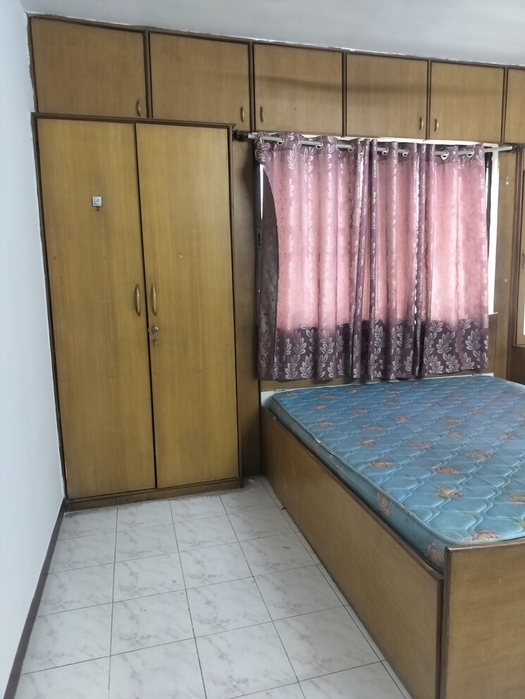 Bedroom, magarpatta-daffodils-apartment 2 Bedroom 1000 Sq.Ft. Apartment In Hadapsar Pune 7880332