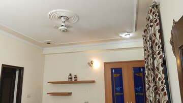 Furnished Amenities in 3 BHK Builder Floor at Sector 42 – for Rent