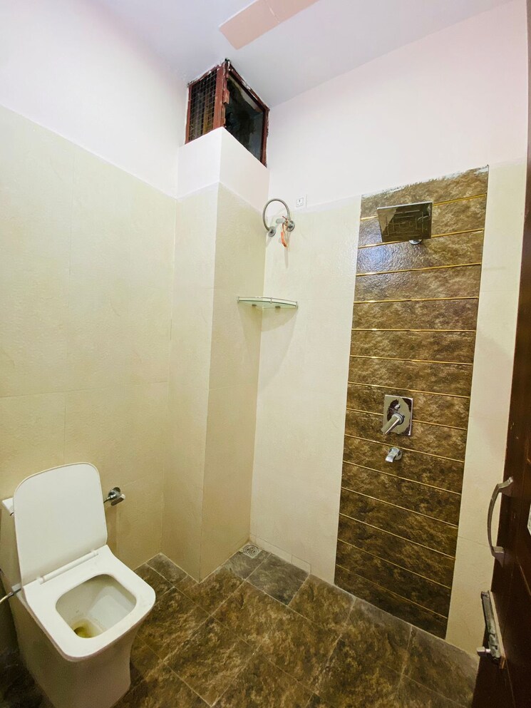 Bathroom, sunny enclave 2 Bedroom 1350 Sq.Ft. Apartment In Sunny Enclave Mohali 7880386