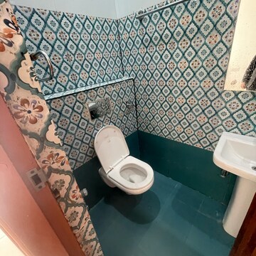 Bathroom in 3 BHK Builder Floor at Dehradun Cantt – for Rent