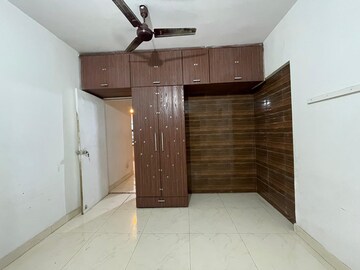 Bedroom in 2 BHK Apartment at RNA Courtyard, Mira Road – for Rent