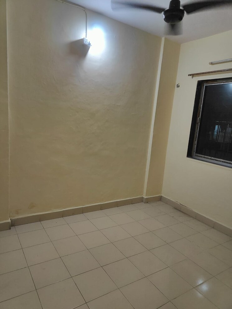 Room, anmol-chs-sanpada 1 Bedroom 500 Sq.Ft. Apartment In Sanpada Sector 1 Navi Mumbai 7880572