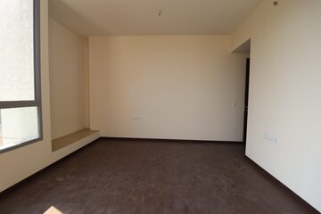 Master Bedroom in 2.5 BHK Apartment at Piramal Vaikunth, Balkum Pada – for Sale