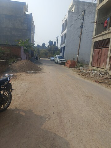  Plot – Exterior View View at Gomti Nagar - for Sale