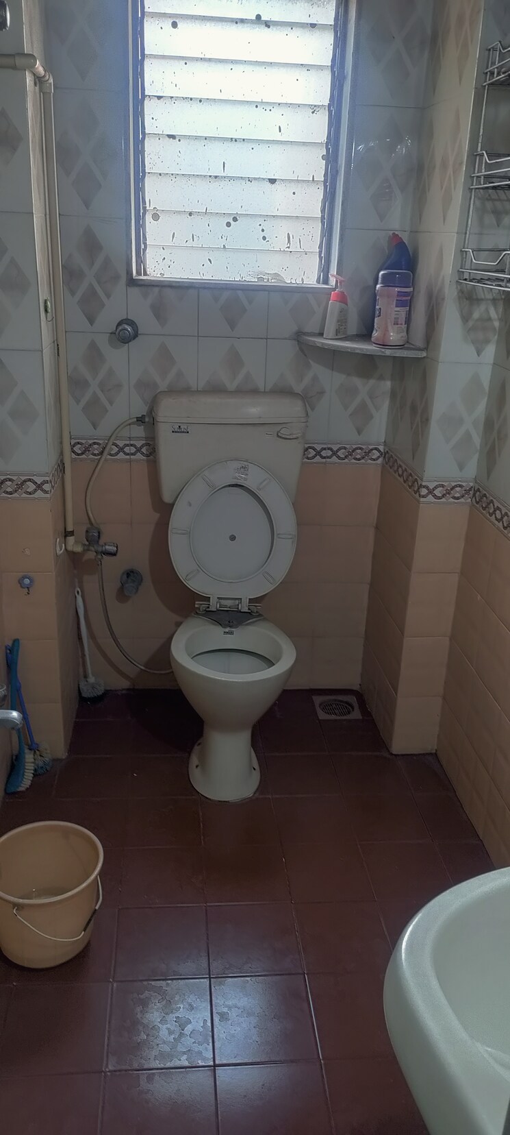 Bathroom, triveni-vasant-vihar-chs 1 Bedroom 510 Sq.Ft. Apartment In Vasant Vihar Thane 7880640