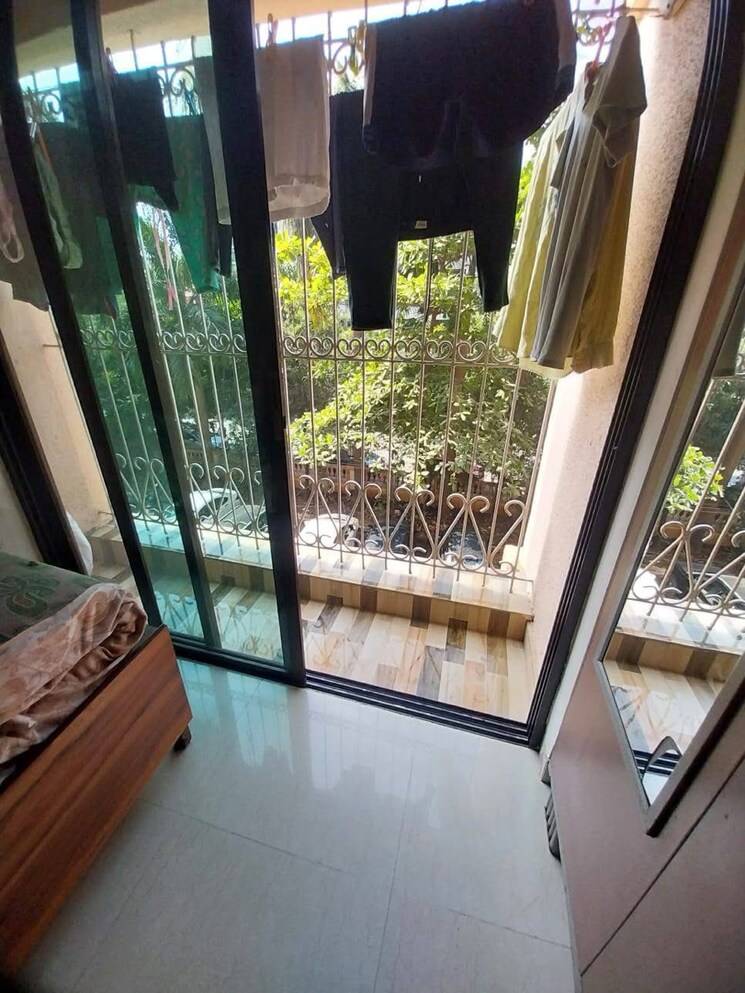 Balcony, tharwani-riverdale-vista 2 Bedroom 950 Sq.Ft. Apartment In Tawri Pada Thane 7880692