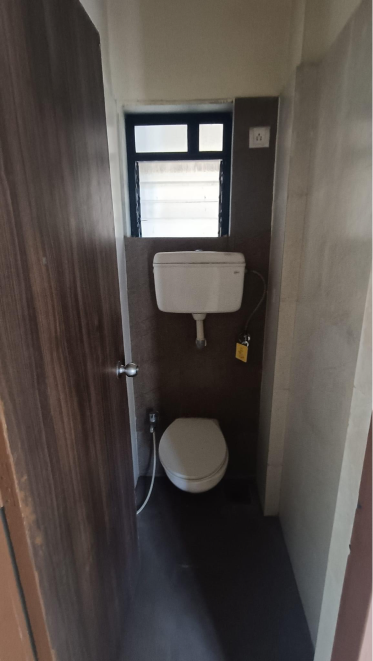 Bathroom, raunak-city-phase-3 1 Bedroom 607 Sq.Ft. Apartment In Khadakpada Thane 7880847