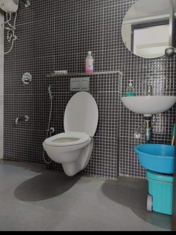 Bathroom, raunak-heights 1 Bedroom 409 Sq.Ft. Apartment In Ghodbunder Road Thane 7880850