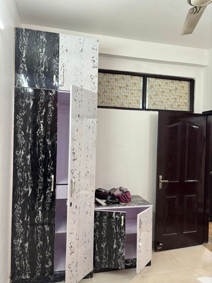 Kitchen, parakh-homes 2 Bedroom 900 Sq.Ft. Builder Floor In Gyan Khand I Ghaziabad 7880854