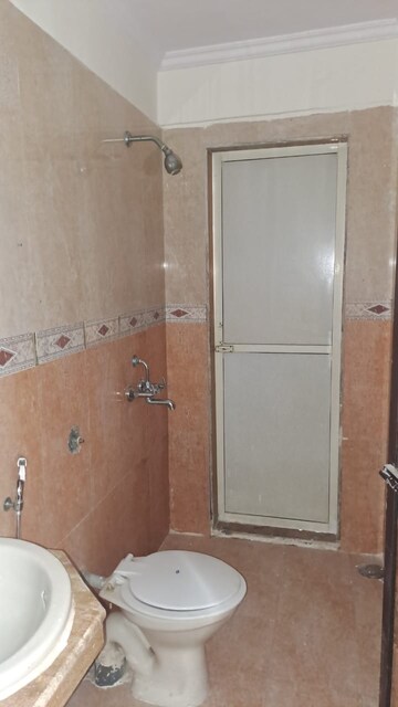 Bathroom in 2 BHK Apartment at Eden Woods complex, Manpada – for Rent