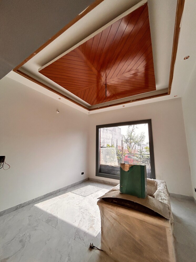 Room, sector 123 4 Bedroom 200 Sq.Yd. Independent House In Sector 123 Mohali 7880878